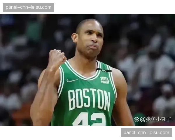 凯尔特人迎战76人：霍勒迪怀特轮番盯防外线持球点